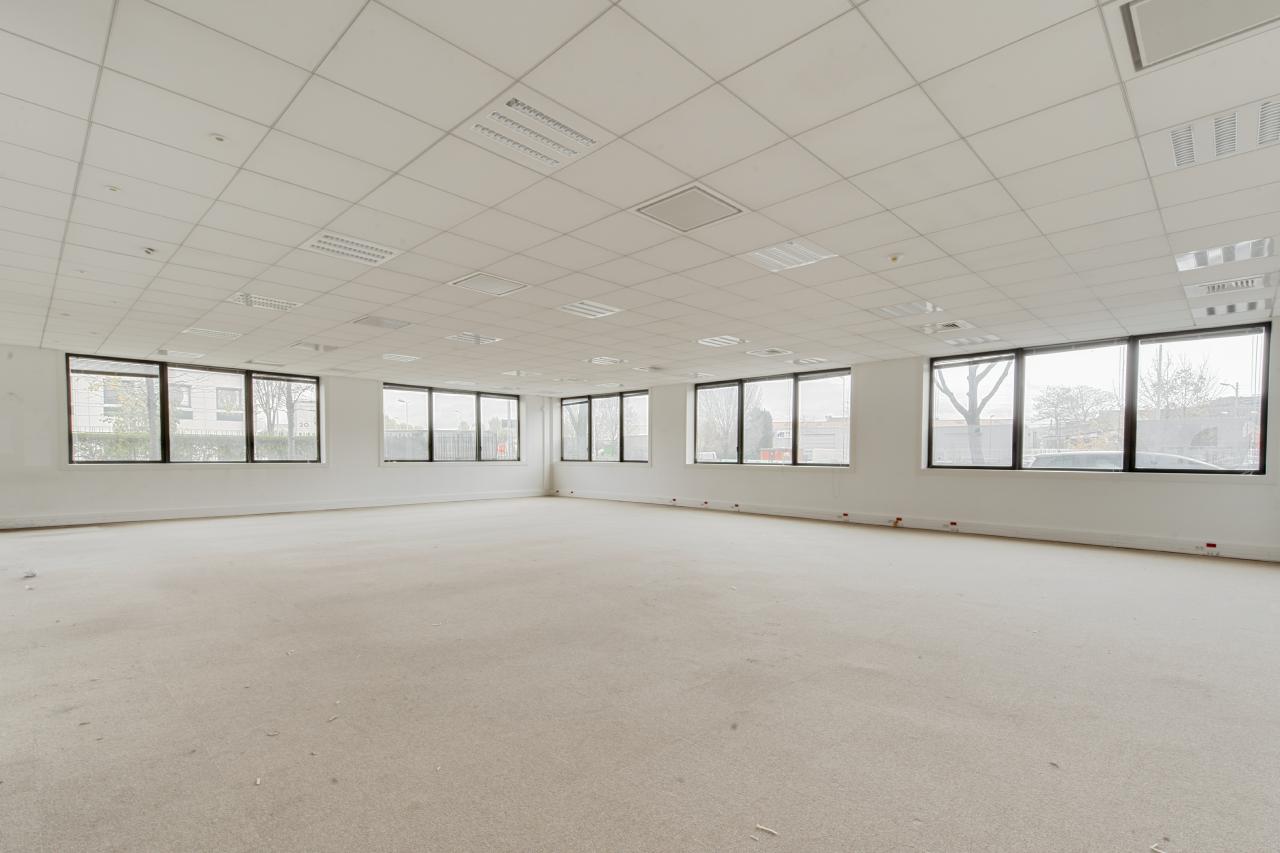 Bureau Gennevilliers 5024m² Location bureau Gennevilliers Hauts-de-Seine OLBUR2001151 5